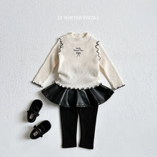 Load image into Gallery viewer, VIVID KIDS KID SIGNATURE STRIPE TURTLE NECK*PREORDER