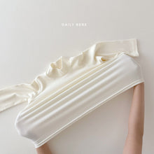 Load image into Gallery viewer, DAILYBEBE KIDS SIMPLE TURTLE NECK**PREORDER