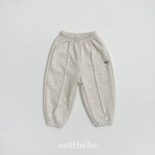 Load image into Gallery viewer, OTTO KIDS PINK TUCK PANTS**PREORDER