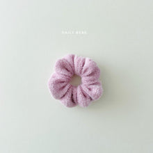 Load image into Gallery viewer, DAILYBEBE KIDS SCRUTCHIES**PREORDER