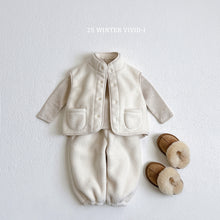 Load image into Gallery viewer, VIVID KIDS FLUFFY VEST*PREORDER
