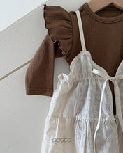 Load image into Gallery viewer, AOSTA FALL ANGEL FRILL TEE**PREORDER