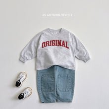Load image into Gallery viewer, VIVID KIDS ORIGINAL SWEATER*PREORDER