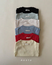 Load image into Gallery viewer, AOSTA KIDS SIMPLE TEE*PREORDER