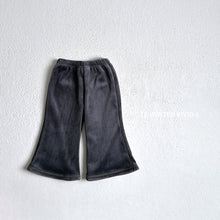 Load image into Gallery viewer, VIVID KIDS CORDUROY SOFT PANTS*PREORDER