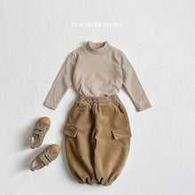 Load image into Gallery viewer, VIVID KIDS KIDS STRIPE TURTLE NECK*PREORDER