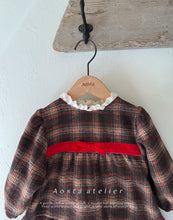 Load image into Gallery viewer, AOSTA KIDS CHECK DRESS*PREORDER