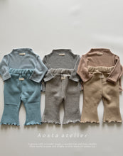 Load image into Gallery viewer, AOSTA KIDS PROUD TEE*PREORDER