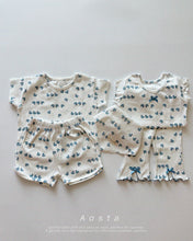 Load image into Gallery viewer, AOSTA KIDS RIBBON TEE SHIRT*PREORDER
