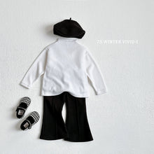 Load image into Gallery viewer, VIVID KIDS KIDS HALF TURTLE NECK SHIRT*PREORDER