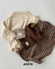 Load image into Gallery viewer, AOSTA FALL STAR CANDY TEE**PREORDER