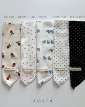 Load image into Gallery viewer, AOSTA KIDS SCARF*PREORDER