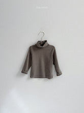 Load image into Gallery viewer, MINIROBE KIDS TURTLE NECK TEE**Preorder