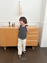 Load image into Gallery viewer, DIGREEN KIDS TRIP SLEEVELESS TEE*PREORDER