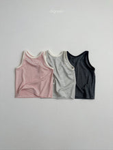 Load image into Gallery viewer, DIGREEN KIDS TRIP SLEEVELESS TEE*PREORDER