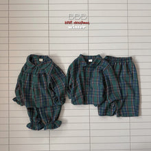 Load image into Gallery viewer, BELLA BABE &amp; KIDS PLAIN FLEECE JACKET*PREORDER