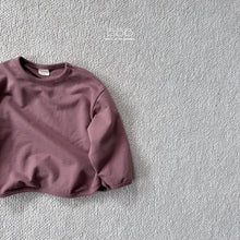 Load image into Gallery viewer, BELLA KIDS SIGNATURE ROUND NECK SWEAT**PREORDER