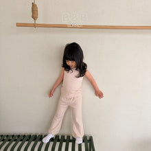 Load image into Gallery viewer, BELLA KIDS WING SLEEVELESS TEE*PREORDER