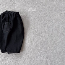 Load image into Gallery viewer, BELLA KIDS SIGNATURE PANTS**PREORDER