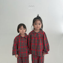 Load image into Gallery viewer, BELLA BABE &amp; KIDS PLAIN FLEECE JACKET*PREORDER