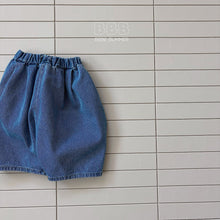 Load image into Gallery viewer, BELLA KIDS SIGNATURE DENIM PANTS*PREORDER