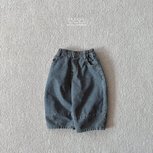Load image into Gallery viewer, BELLA KIDS STRIPE DENIM PANTS**PREORDER