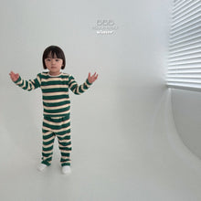 Load image into Gallery viewer, BELLA KIDS CHRISTMAS SET*PREORDER