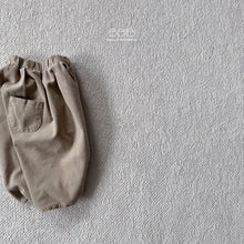 Load image into Gallery viewer, BELLA KIDS SIGNATURE PANTS**PREORDER