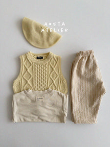 AOSTA KIDS KNIT VEST**PREORDER