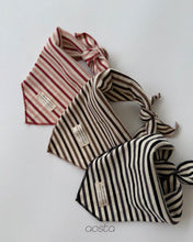 Load image into Gallery viewer, AOSTA FALL CRAYON HEADHAND**PREORDER
