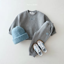 Load image into Gallery viewer, DAILYBEBE KIDS MUCH LOVE SET**PREORDER