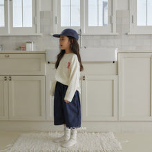 Load image into Gallery viewer, BLACKBEAN KIDS POCKET DENIM PANTS* Preorder