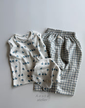 Load image into Gallery viewer, AOSTA KIDS PEONY TANK TOP*PREORDER