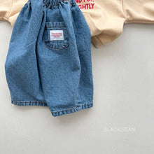 Load image into Gallery viewer, BLACKBEAN KIDS HOLD DENIM PANTS* Preorder