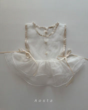 Load image into Gallery viewer, AOSTA KIDS TULLE VEST*PREORDER