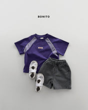 Load image into Gallery viewer, BONITO KIDS REGALAN SIDE TEE**PREORDER
