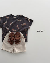 Load image into Gallery viewer, BONITO KIDS SURFING DOG TEE**PREORDER