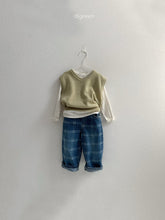 Load image into Gallery viewer, DIGREEN KIDS V NECK VEST*PREORDER