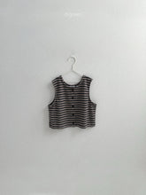 Load image into Gallery viewer, DIGREEN KIDS MULTI VEST*PREORDER