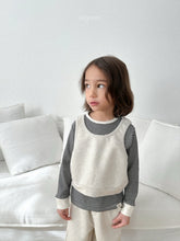 Load image into Gallery viewer, DIGREEN KIDS ROHA VEST*PREORDER