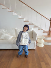 Load image into Gallery viewer, DIGREEN KIDS BERA REGLAN SWEAT SHIRT *PREORDER