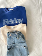 Load image into Gallery viewer, DIGREEN KIDS FRIDAY SWEAT*PREORDER