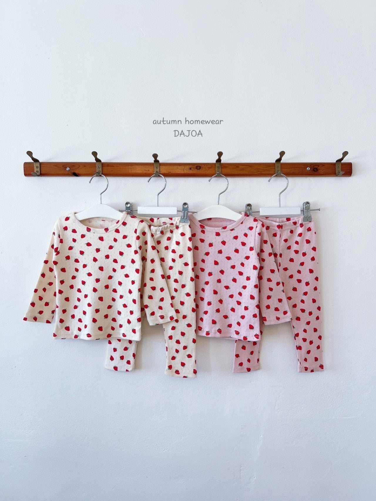 DAJOA KIDS MINI STRAWBERRY HOMEWEAR SET* Preorder