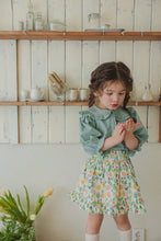 將圖片載入到圖庫檢視器中，FLO KIDS CRUMBLE BLOUSE**預訂
