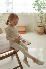 Load image into Gallery viewer, FLO KIDS SPRING JURI LEGGINGS*PREORDER