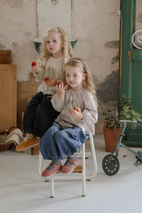 FLO KIDS PLA T SHIRT**PREORDER