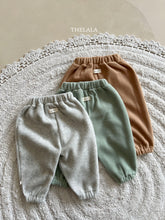 Load image into Gallery viewer, LALA KIDS SASA FLEECE PANTS* PREORDER
