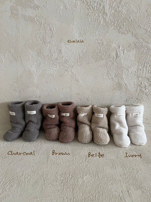 LALA KIDS SOFT FOOT WARMER* PREORDER