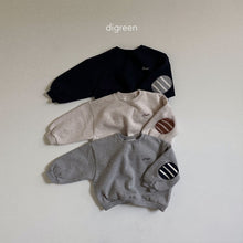 Load image into Gallery viewer, DIGREEN KIDS Saint Sweat **Preorder