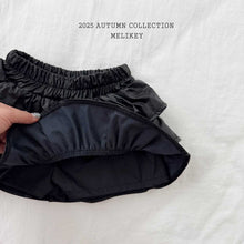 Load image into Gallery viewer, MEL KIDS FALL BLACK LEATHER SKIRT**PREORDER